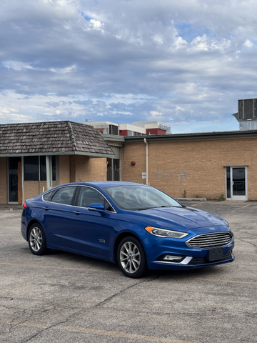 Photo of 2017 Blue Ford Fusion Energi