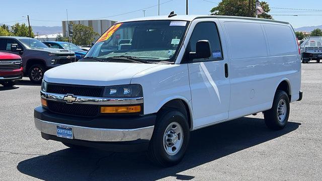 2022 Chevrolet Express 2500