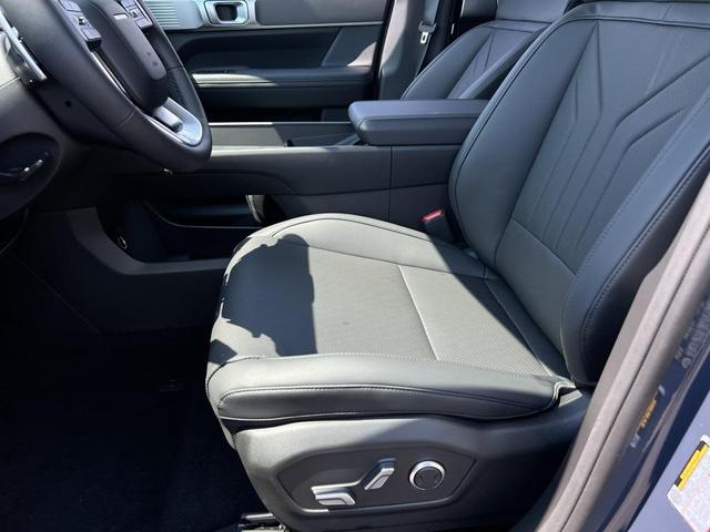 Photo of 2026 Atlantis Blue Hyundai SANTA FE