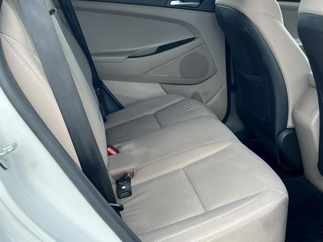 Photo of 2020 Winter White Hyundai TUCSON