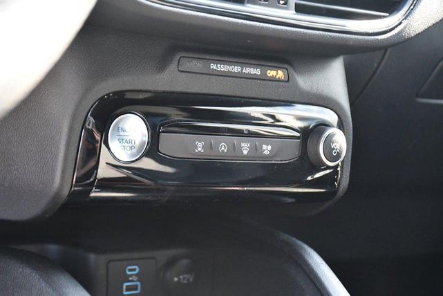Photo of 2023 Oxford White Ford Escape