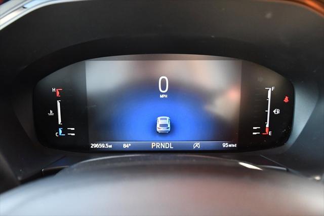 Photo of 2023 Oxford White Ford Escape