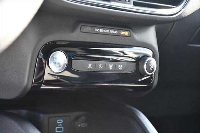 Photo of 2023 Oxford White Ford Escape