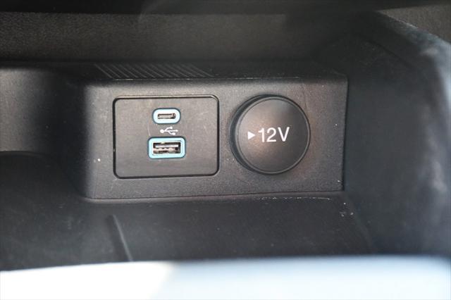 Photo of 2023 Oxford White Ford Escape