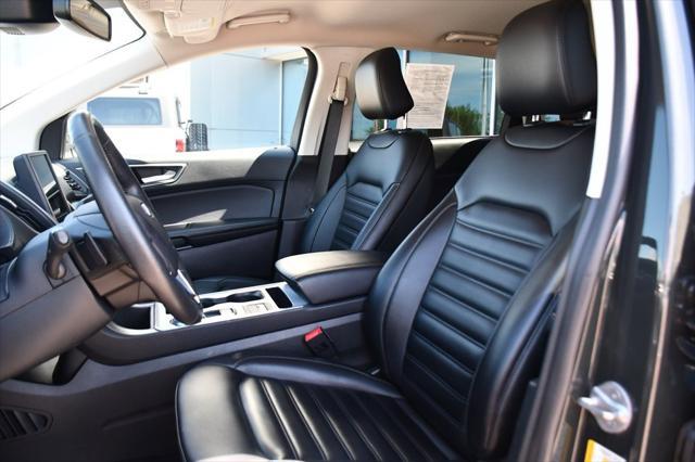 Photo of 2022 Forged Green Metallic Ford Edge
