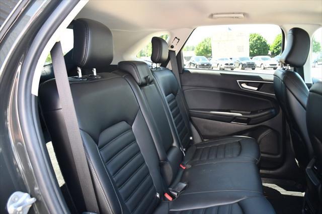 Photo of 2022 Forged Green Metallic Ford Edge