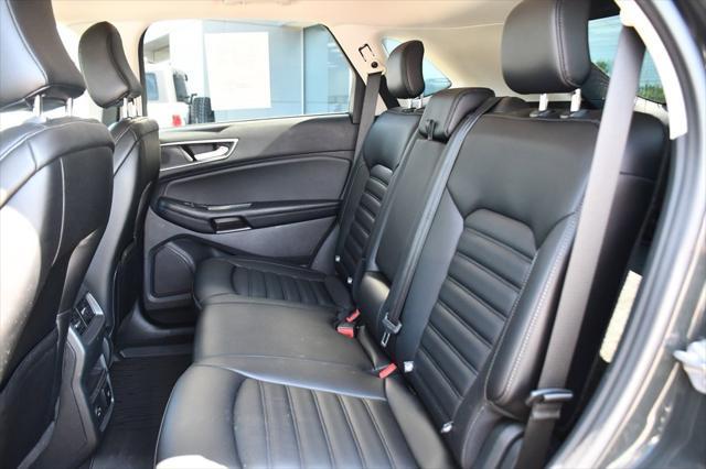 Photo of 2022 Forged Green Metallic Ford Edge
