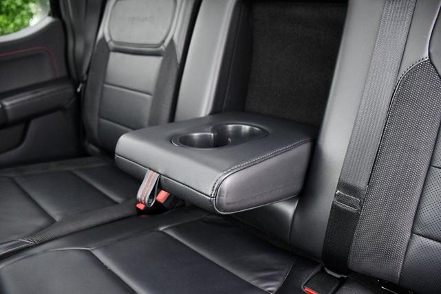 Photo of 2024 Agate Black Metallic Ford F-150