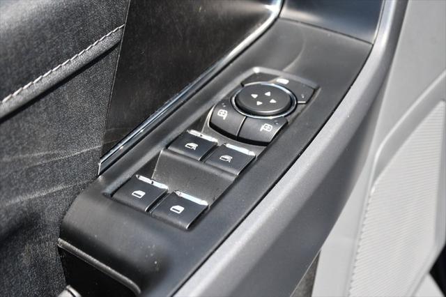 Photo of 2025 White Ford F-150 Lightning