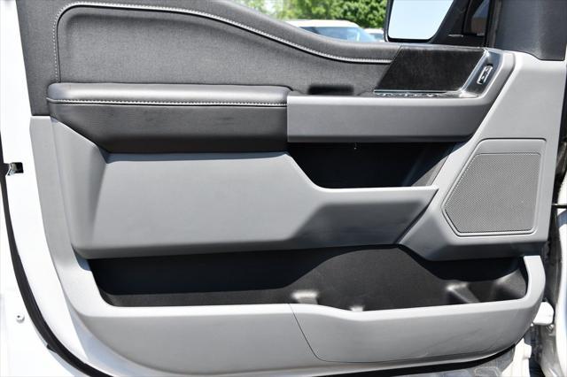 Photo of 2025 White Ford F-150 Lightning