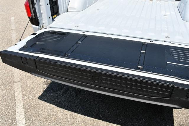 Photo of 2025 White Ford F-150 Lightning