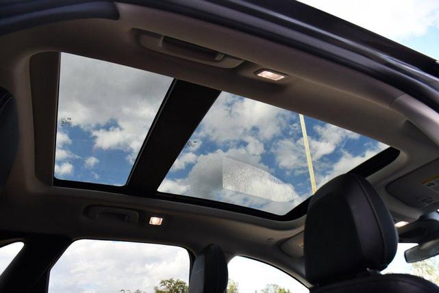 Photo of 2022 Carbonized Gray Metallic Ford Escape