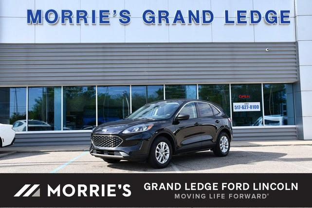 Photo of 2022 Agate Black Metallic Ford Escape
