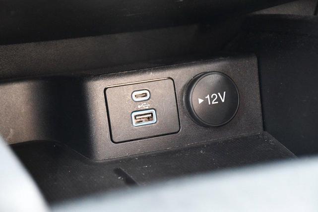 Photo of 2022 Agate Black Metallic Ford Escape