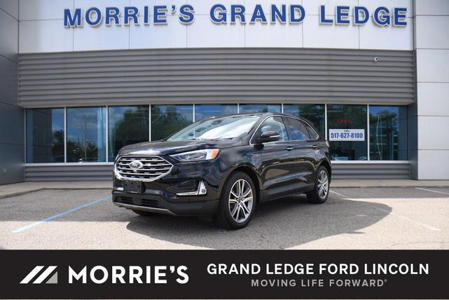 Photo of 2024 Agate Black Metallic Ford Edge