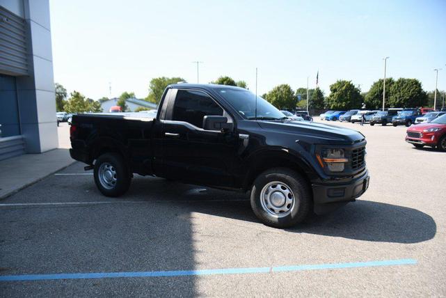 Photo of 2024 Agate Black Metallic Ford F-150