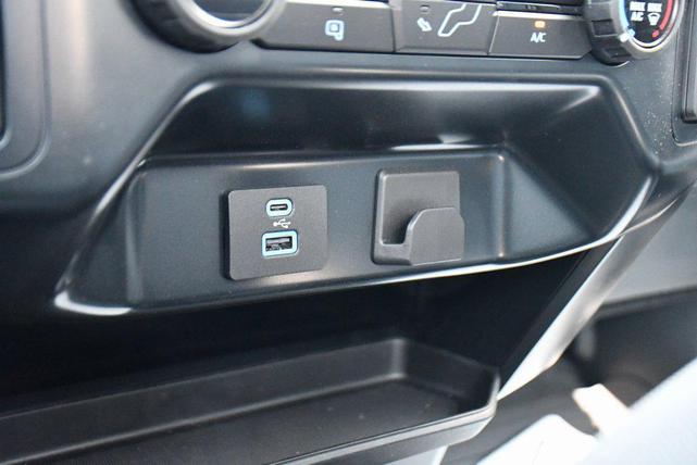 Photo of 2024 Agate Black Metallic Ford F-150