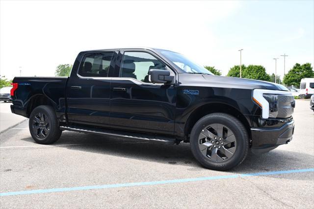 Photo of 2024 Black Metallic Ford F-150 Lightning