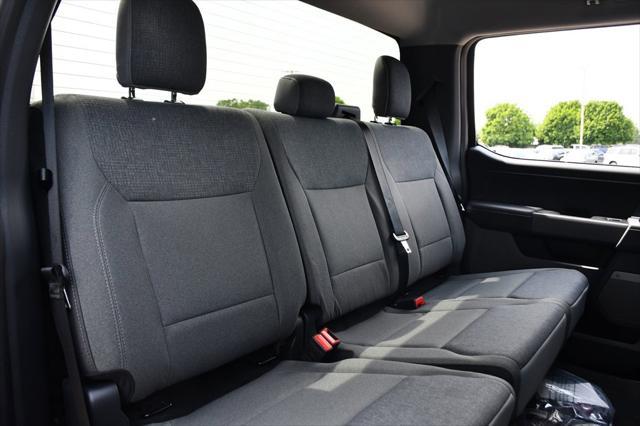 Photo of 2024 Black Metallic Ford F-150 Lightning