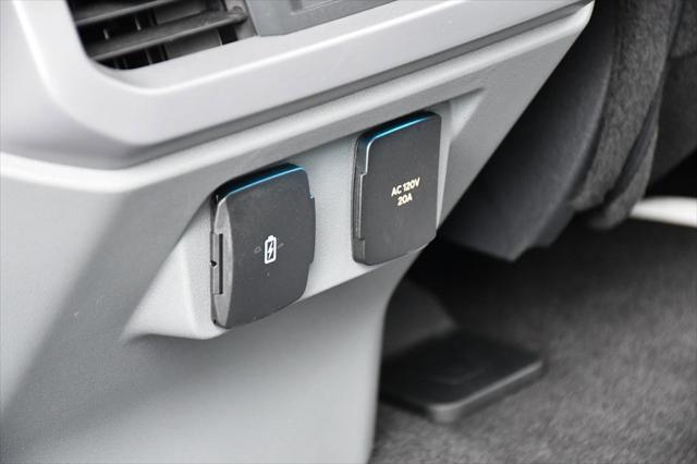 Photo of 2024 Black Metallic Ford F-150 Lightning
