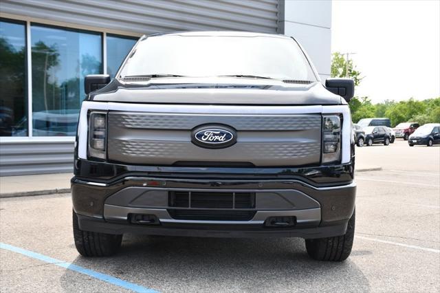 Photo of 2024 Black Metallic Ford F-150 Lightning