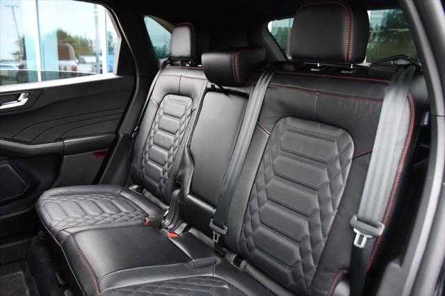 Photo of 2023 Agate Black Metallic Ford Escape