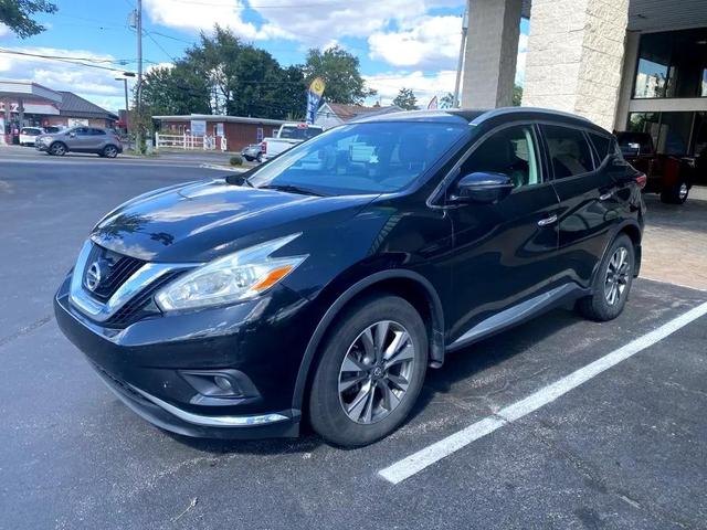 Photo of 2016 Black Nissan Murano