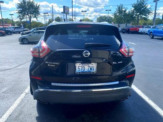 Photo of 2016 Black Nissan Murano
