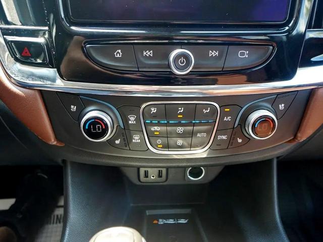 Photo of 2018 Red Chevrolet Traverse