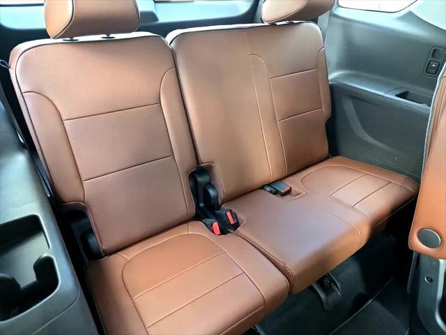 Photo of 2018 Red Chevrolet Traverse