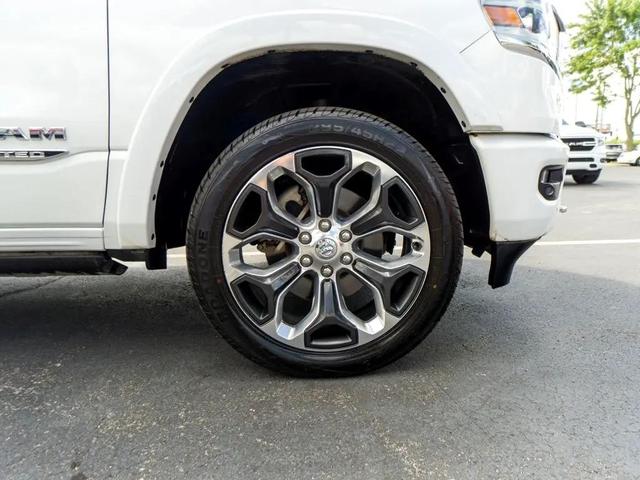 Photo of 2021 Off-white RAM 1500