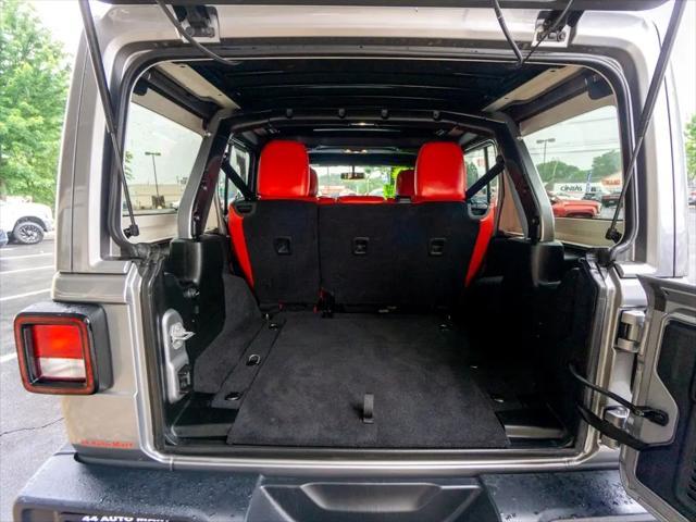 Photo of 2020 Silver Jeep Wrangler Unlimited