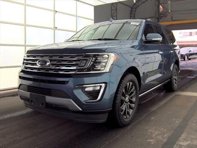 Photo of 2019 Blue Ford Expedition Max