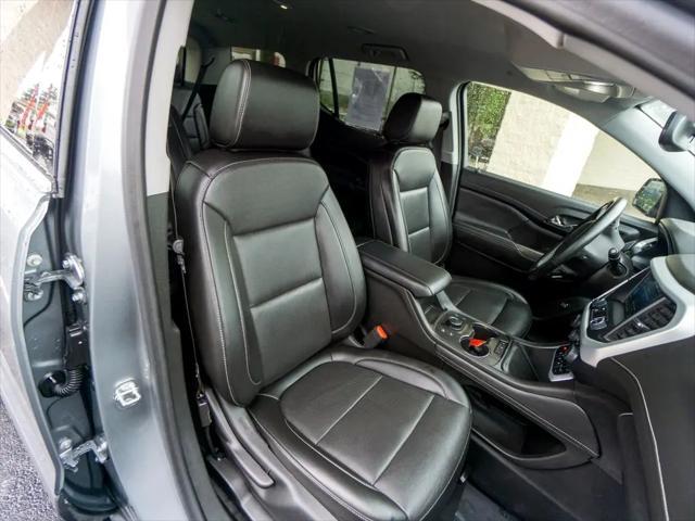 Photo of 2023 Silver GMC Acadia