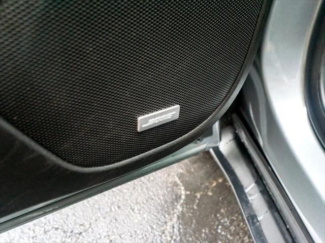 Photo of 2023 Silver GMC Acadia