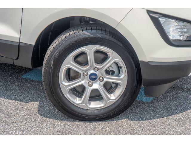 Photo of 2019 Diamond White Ford EcoSport