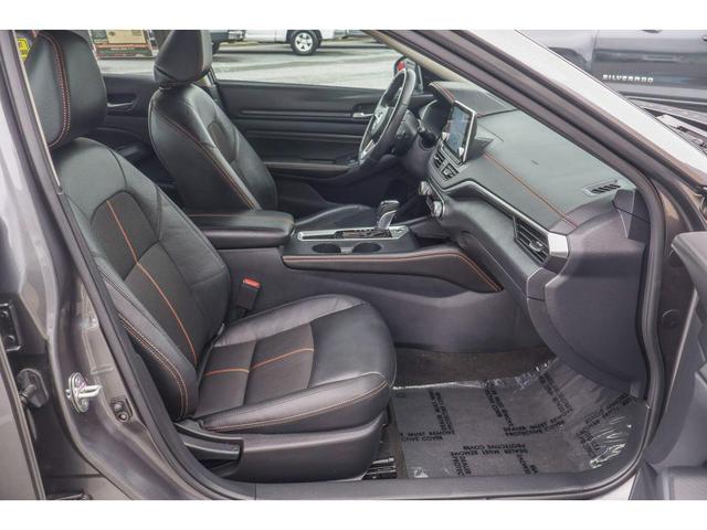 Photo of 2021 Gun Metallic Nissan Altima