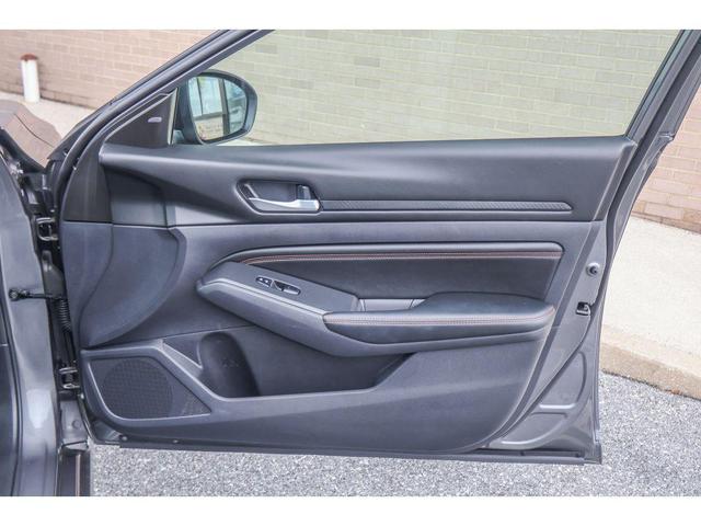 Photo of 2021 Gun Metallic Nissan Altima