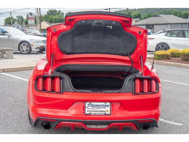 Photo of 2015 Race Red Ford Mustang