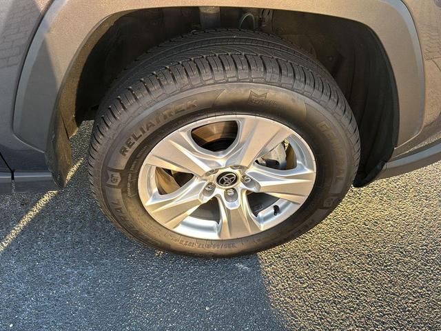 Photo of 2021 Magnetic Gray Metallic Toyota RAV4 Hybrid