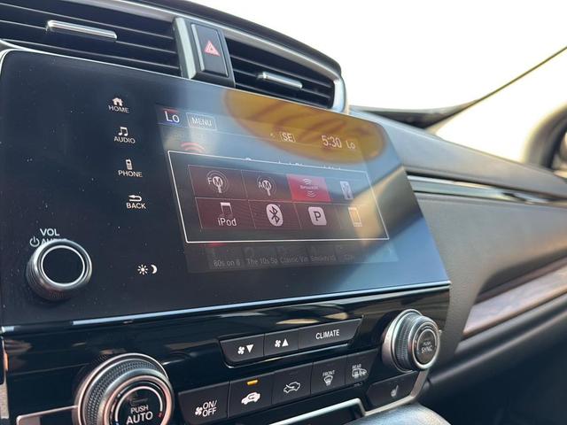 Photo of 2021 Platinum White Pearl Honda CR-V