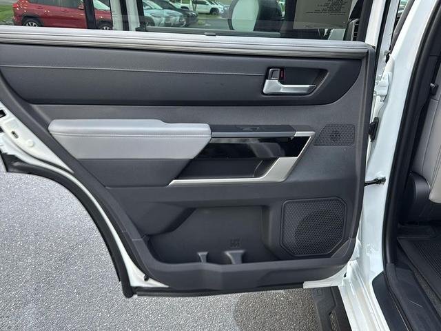 Photo of 2025 Wind Chill Pearl Toyota Sequoia