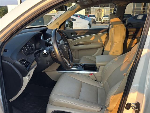 Photo of 2019 White Diamond Pearl Acura MDX