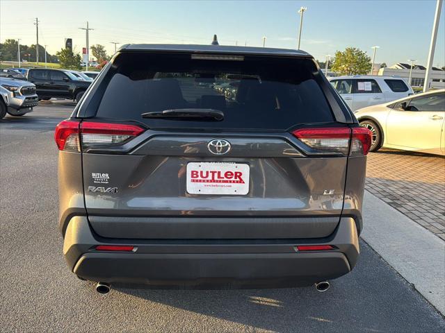 Photo of 2022 Magnetic Gray Metallic Toyota RAV4