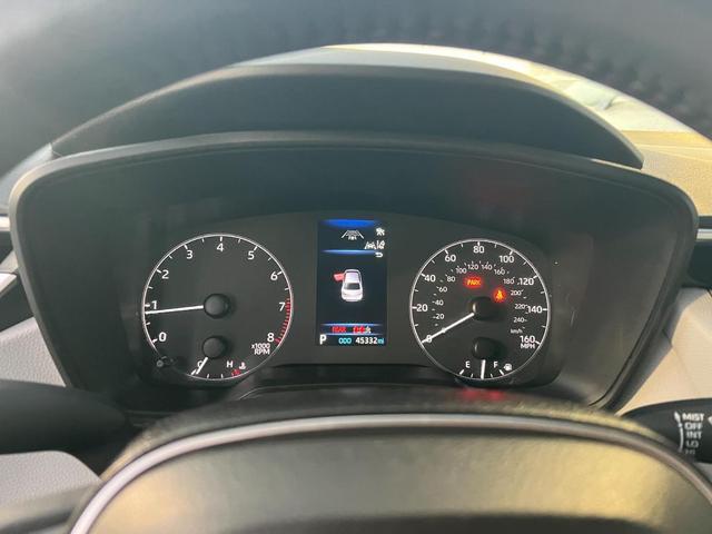 Photo of 2024 Midnight Black Metallic Toyota Corolla