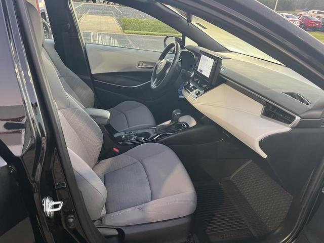 Photo of 2024 Midnight Black Metallic Toyota Corolla
