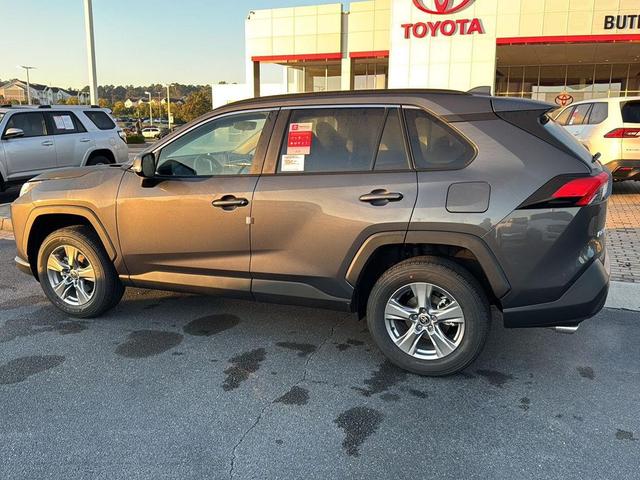 Photo of 2025 Magnetic Gray Metallic Toyota RAV4