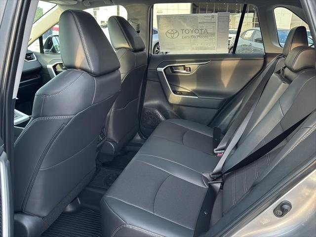 Photo of 2025 Silver Sky Metallic Toyota RAV4