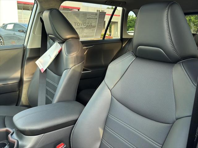 Photo of 2025 Silver Sky Metallic Toyota RAV4