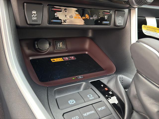 Photo of 2025 Silver Sky Metallic Toyota RAV4